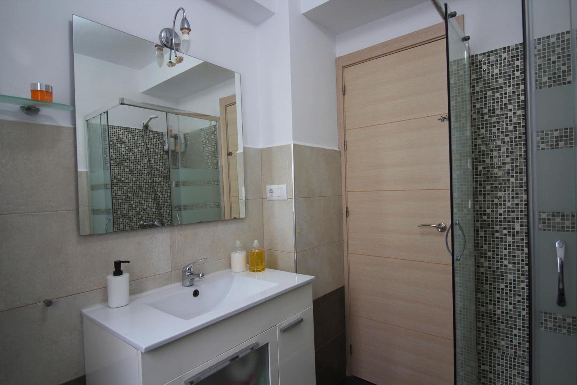 Barrio De Triana - Numancia Apartment Seville Exterior photo